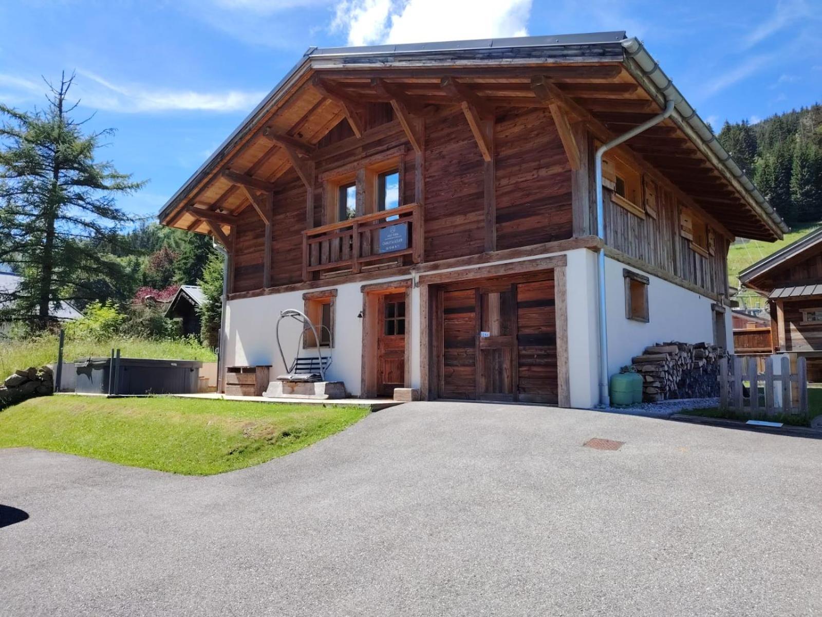 Vielyterra - Chalet Haut De Gamme - Domaine Du Mont Blanc แซ็งต์-แฌร์เวส์-เลส์-แบ็งส์ ภายนอก รูปภาพ
